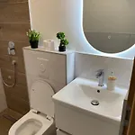 招待所 Lakeside 3*