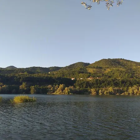 Lakeside Πανσιόν 3*